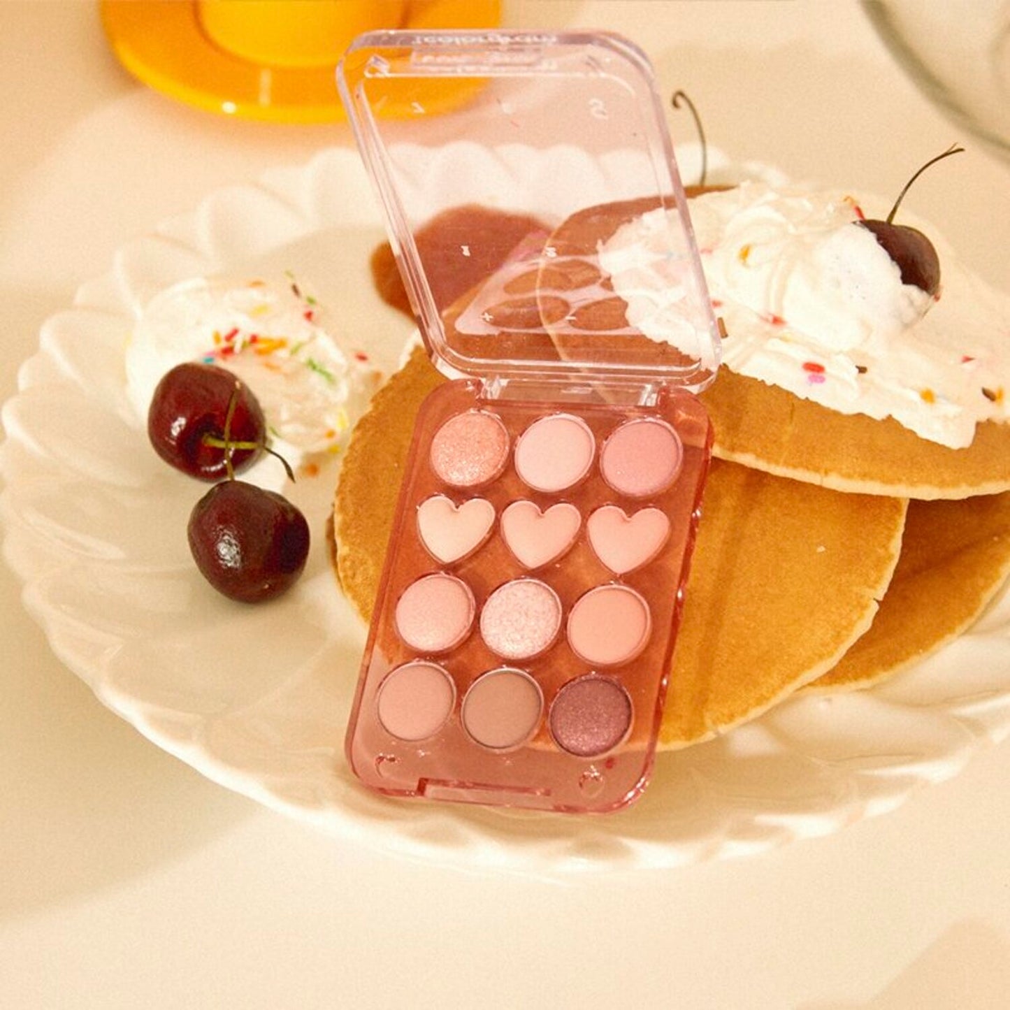 Pin Point Eyeshadow Palette