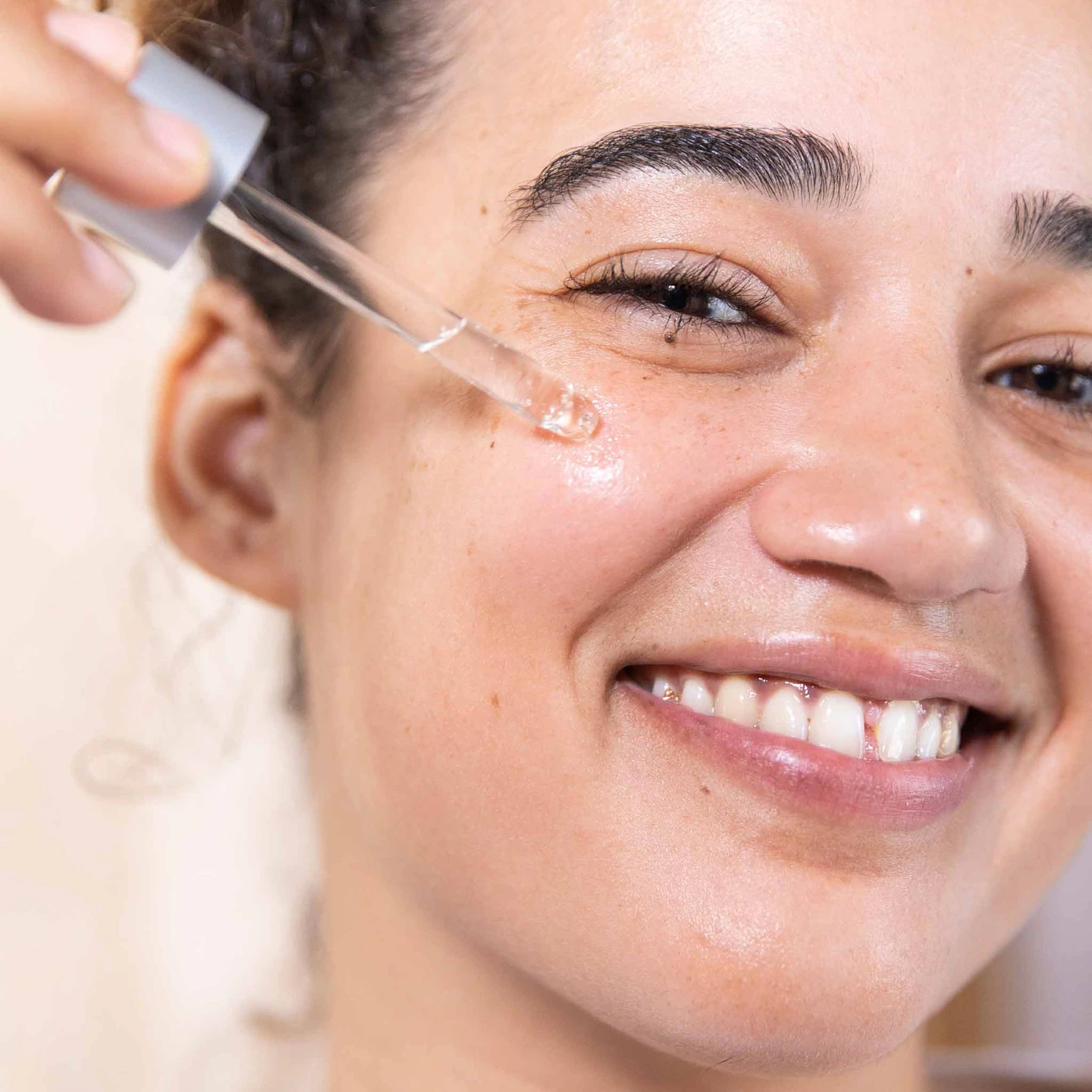 age bright clearing serum