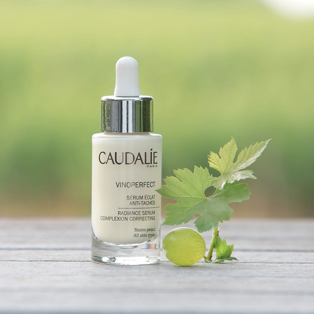 Caudalie Vinoperfect Radiance selling Serum